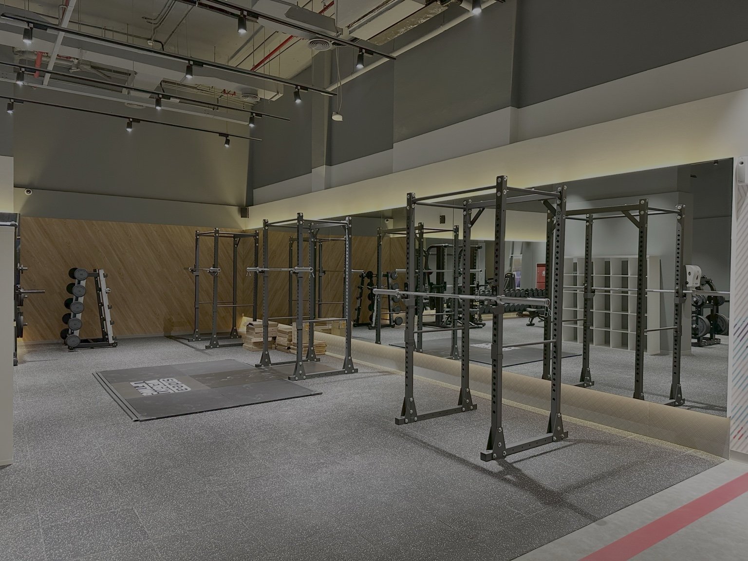 Gym interior fit-out Dubai training area project